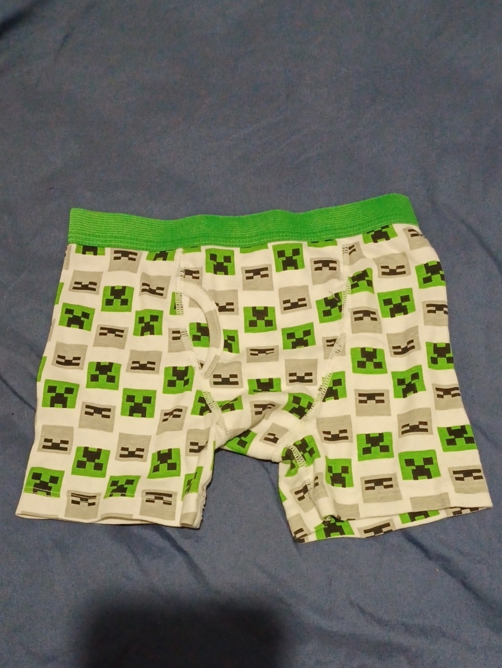 9 Pairs Of Minecraft Underwear For Boys Size 8 - Picture 6 of 12